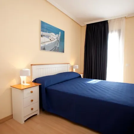 Port Apartment *